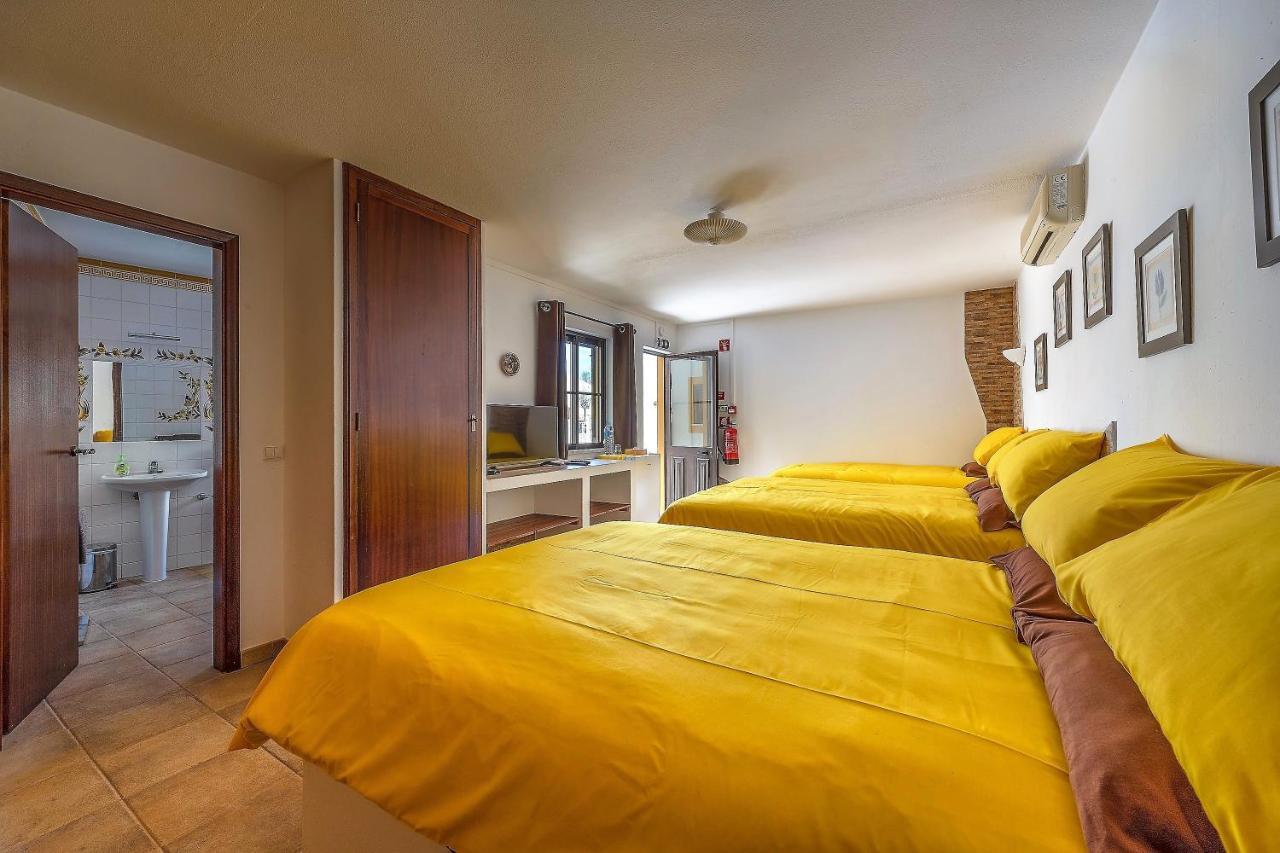 Bed and Breakfast Casa Dos Ninos São Bartolomeu de Messines Zewnętrze zdjęcie